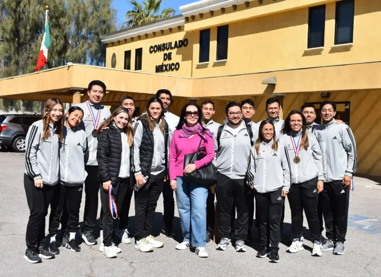 Cariñoso recibimiento a los campeones
