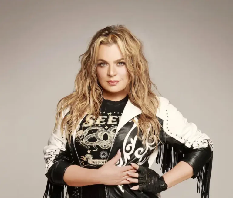 Ednita Nazario